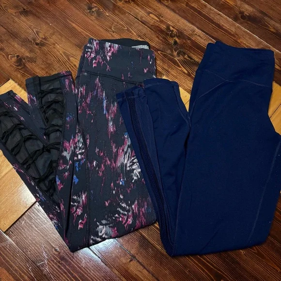 ✨Victoria’s Secret Legging Bundle✨ - Picture 1 of 3